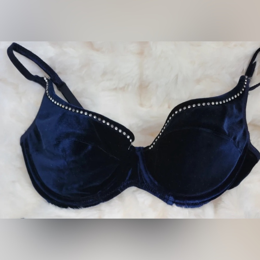 Vintage Victoria’s Secret 1990s Bra Velvet Blue Sz 34 B